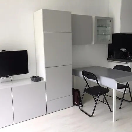 Renove Proche Avec Parking - Fr-1-843-51 Apartman